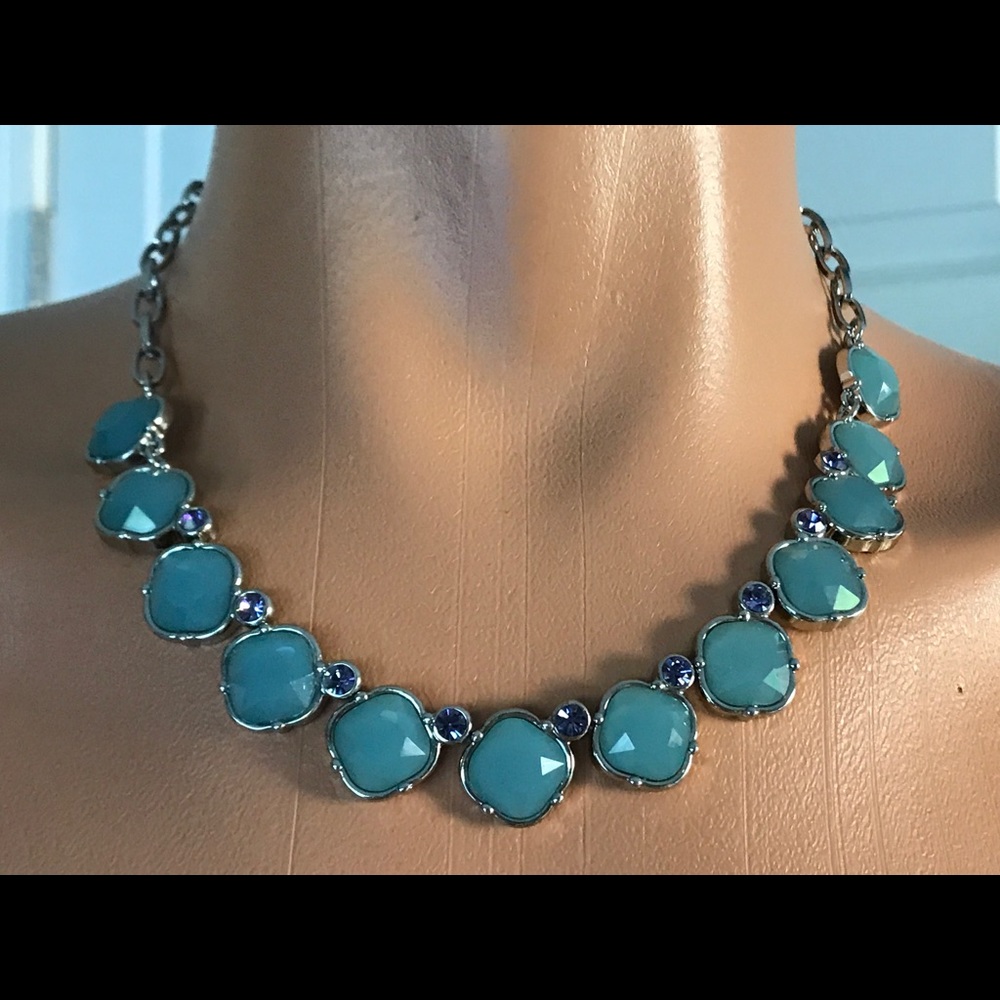 Pretty blue and purple silver tone necklace.